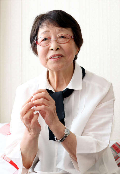 栗原貞子